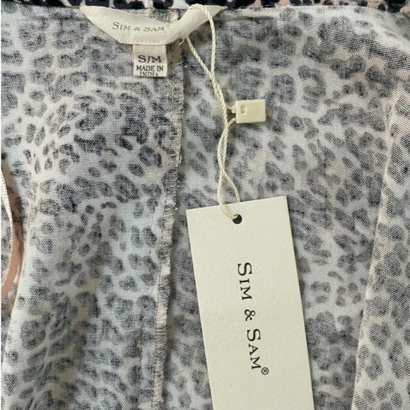 Nwt cheetah print kimono - Picture 3 of 4